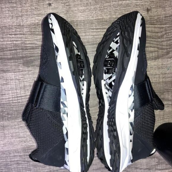 Tiem SLIPSTREAM - Performance Cycling Spin Shoes PLUS Clips & H2O Bottle - Picture 6 of 16